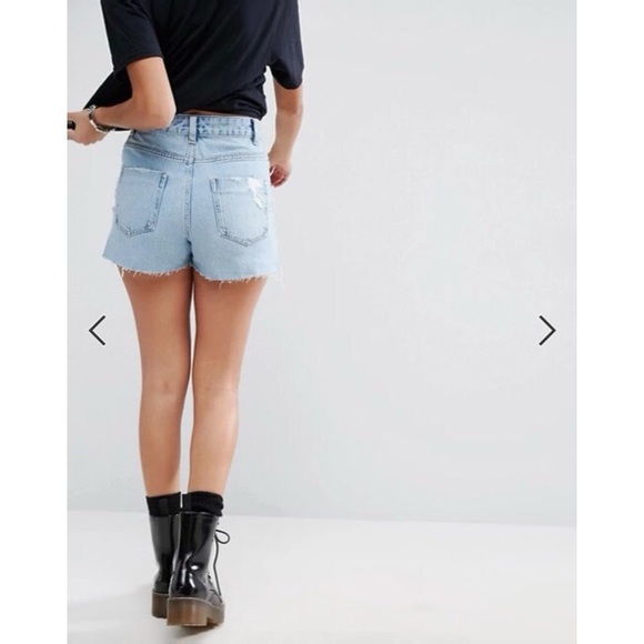 ASOS Denim Side Split Short in Limewash Blue - Picture 3 of 6